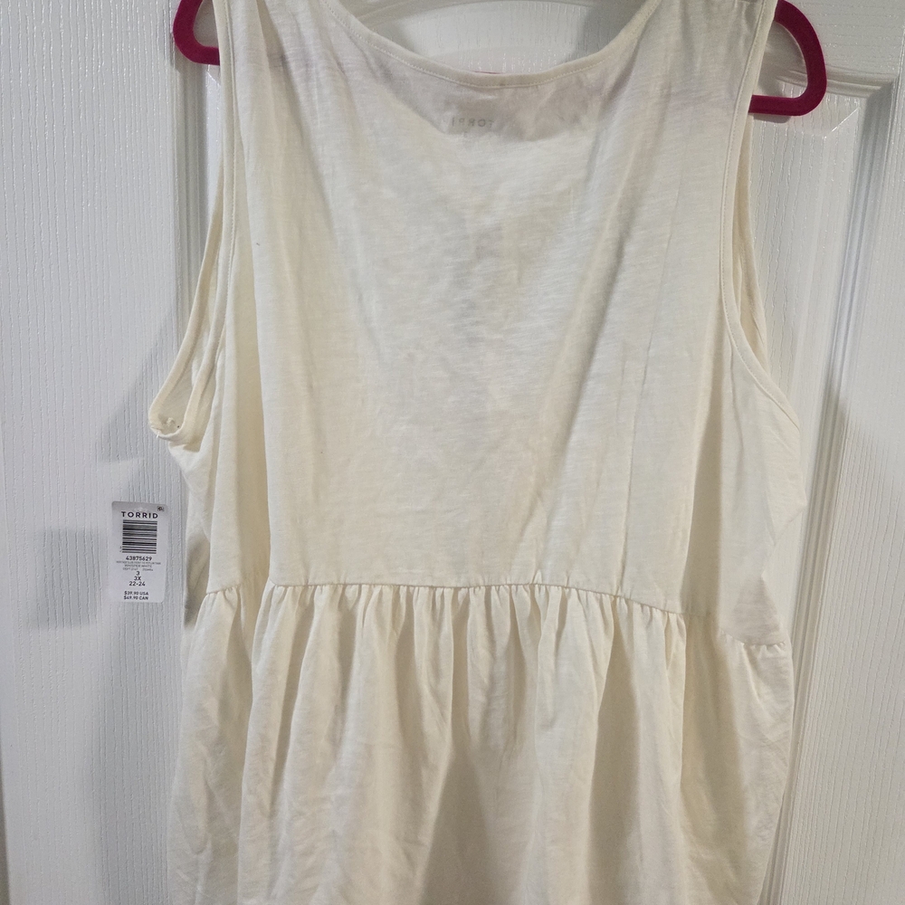 NWT Torrid Front-Tie Peplum Tank- Size 3x - Picture 7 of 8